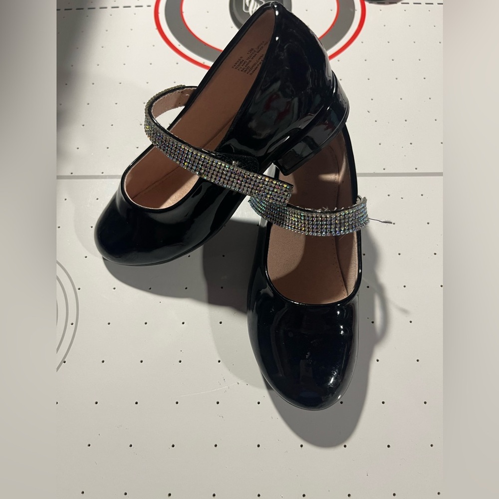 Semi, new fancy girl shoes size 12